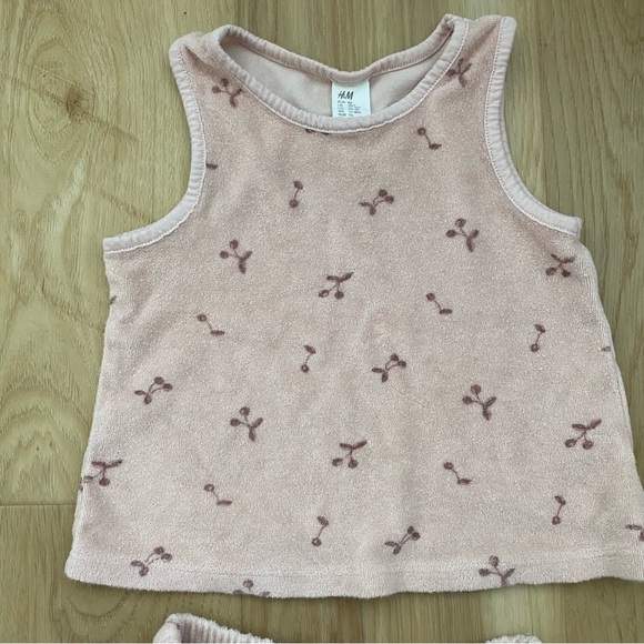 H&M 2 piece terry Set - Picture 3 of 7